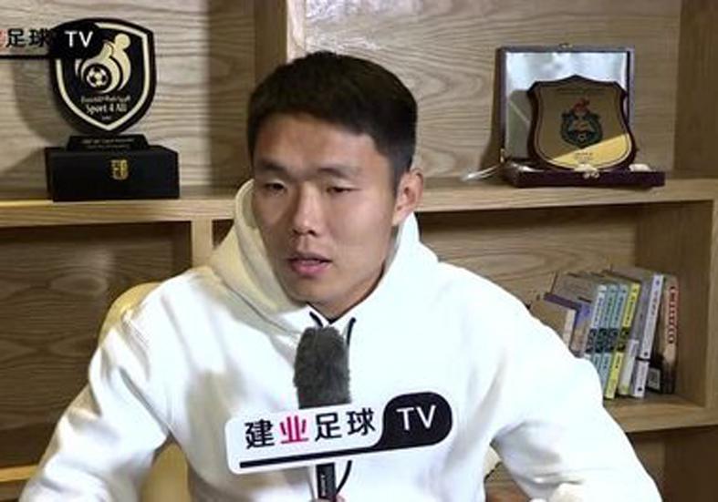 世界杯比赛视频下载-王上源离队 廖妈没戏 邵佳一或留位三大嫡系！朱鹏宇证明不是饼额