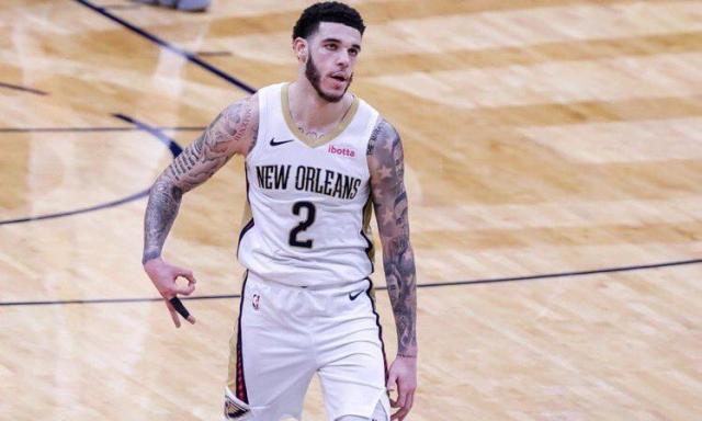 世界杯高清回放资源-单场8记三分！拥有投篮技能包的球哥何愁大合同？